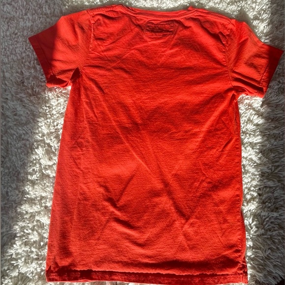 TeamLTD Livin’ The Dream- Parrot Graphic Tee - Picture 2 of 3